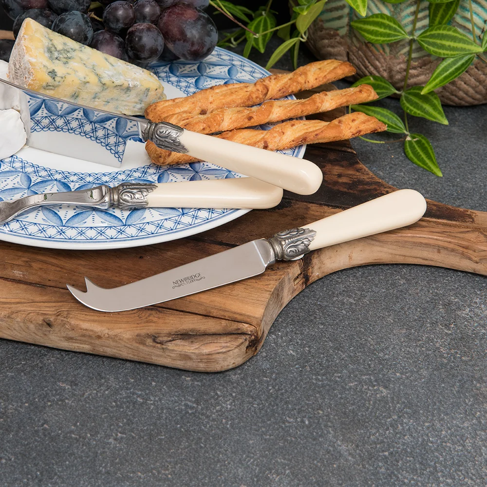 Antique Silver Plated Cheese Knife - Single - Image 2