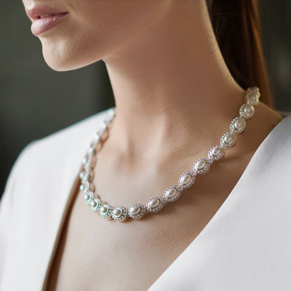 Chunky Pearl Necklace - Image 2