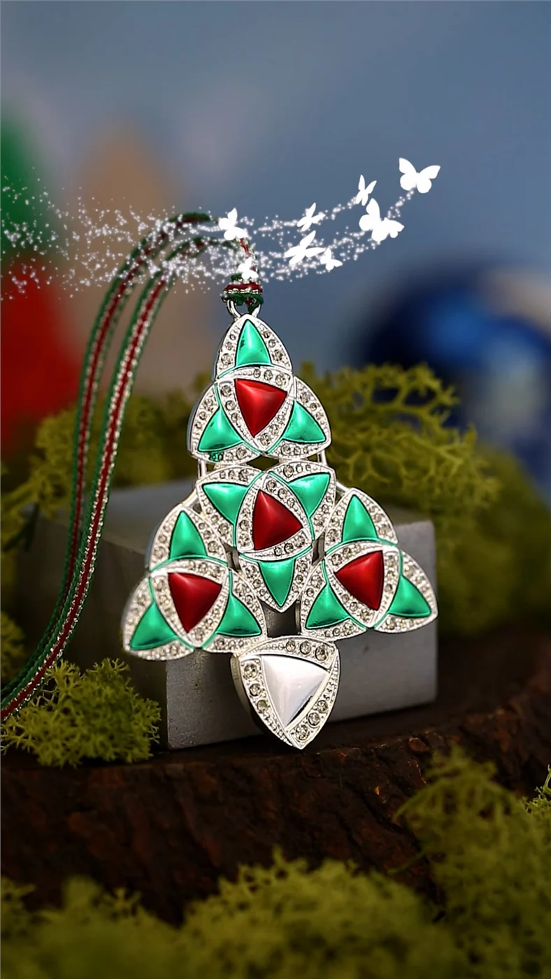 Green & Red Celtic Christmas Tree Decoration - Image 2