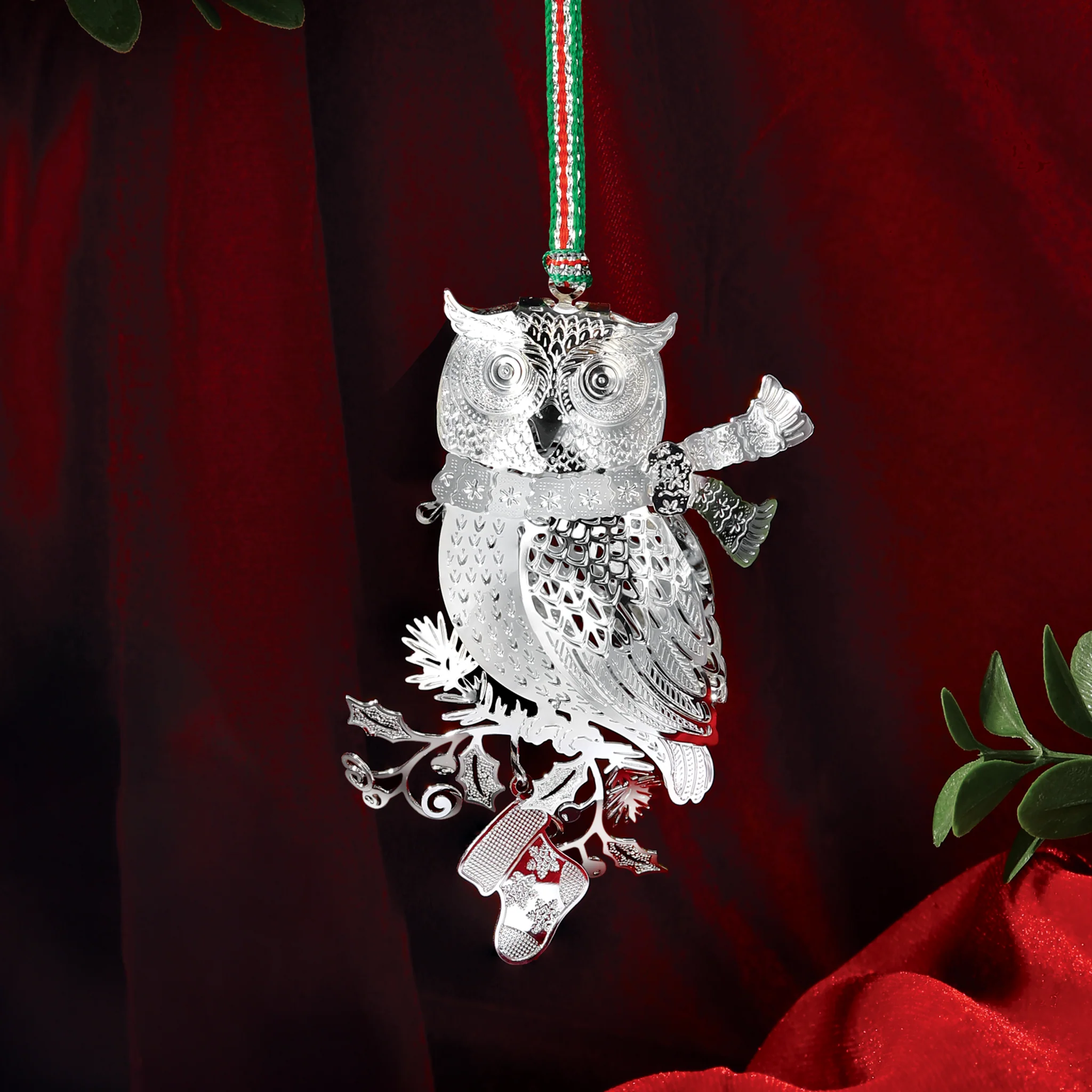Owl with Scarf Christmas Tree Decoration - Image 2