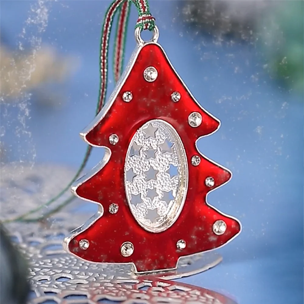 Red Christmas Tree Photoframe Decoration - Image 3