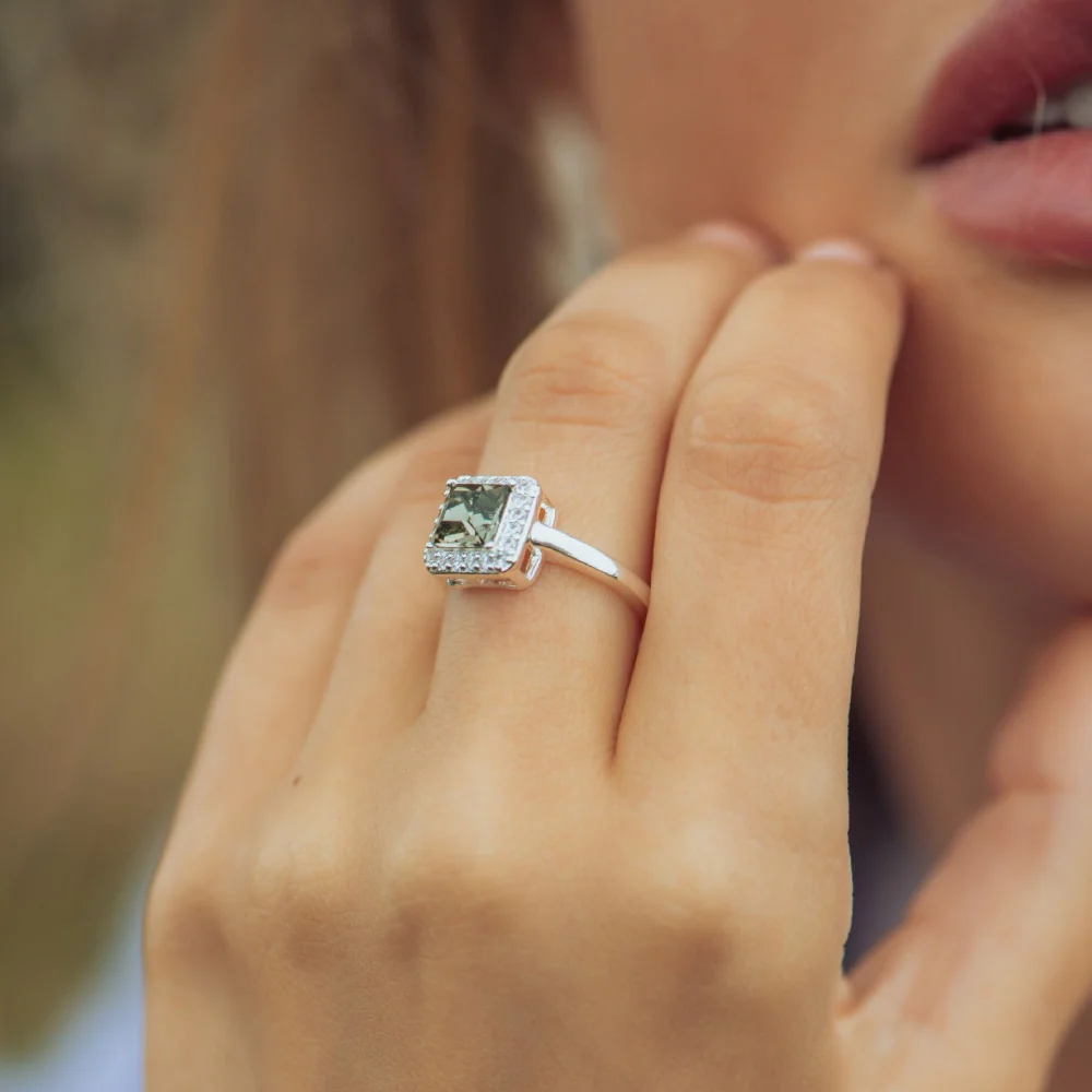 Square Ring with Black & Clear Stones - Image 4