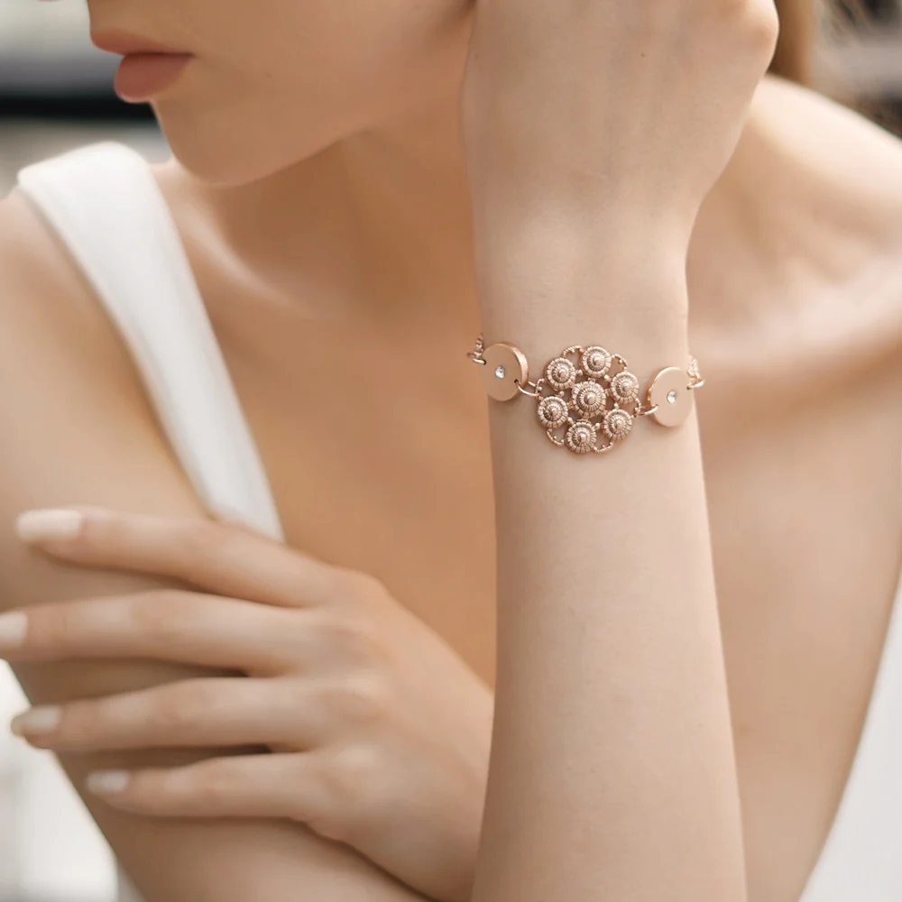 Vintage Shield Bracelet - Image 2