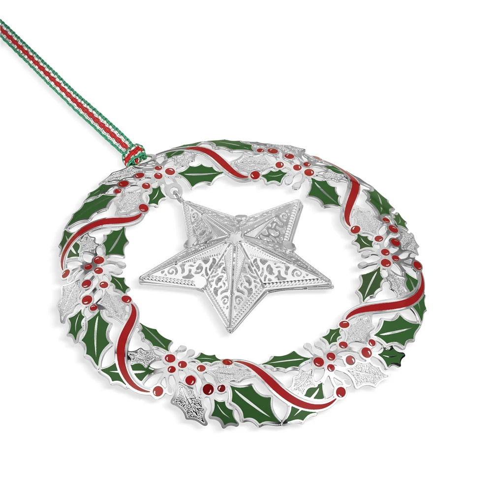 Wreath with Star Christmas Decoration - Image 4